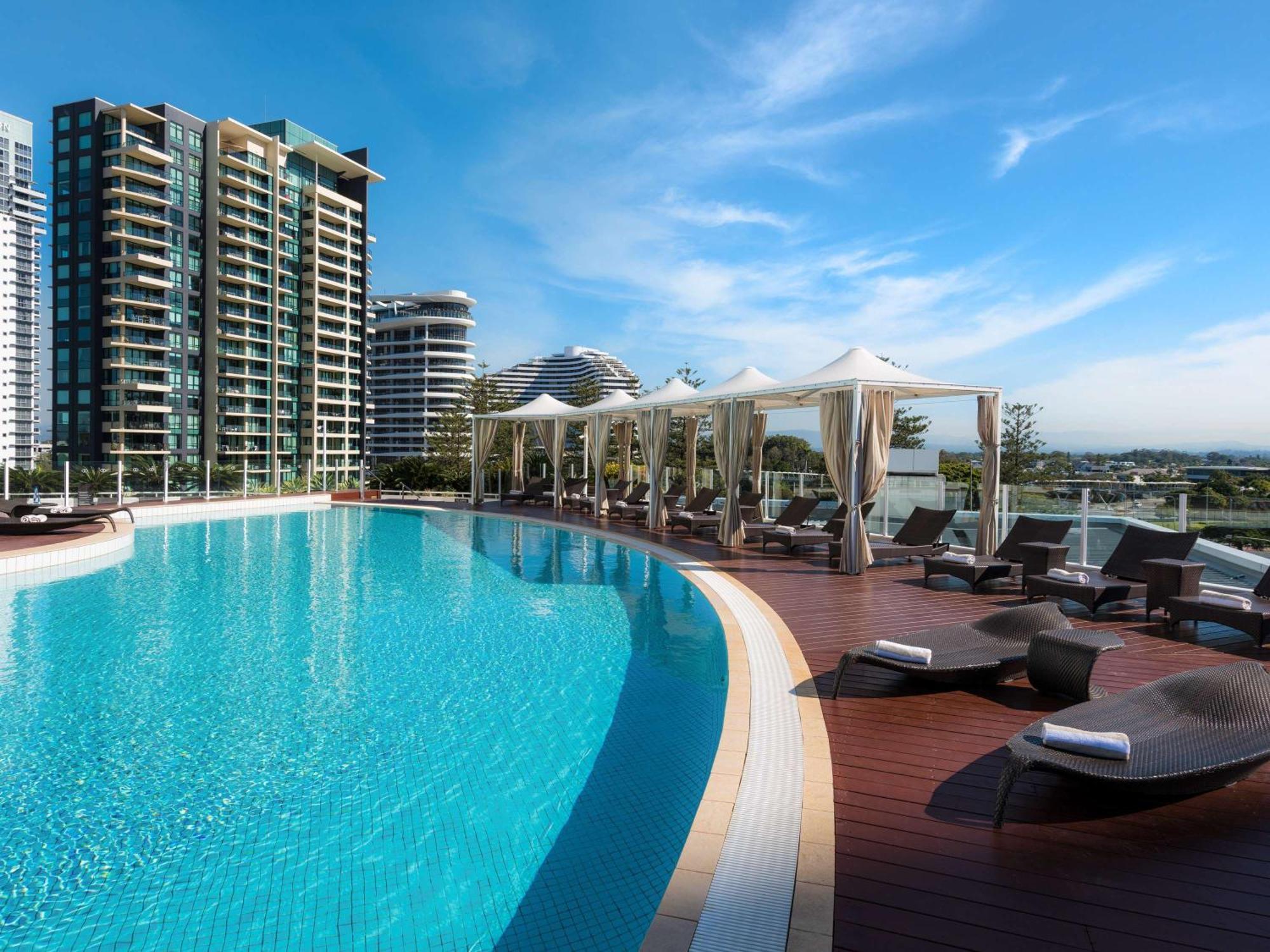Sofitel Gold Coast Broadbeach Dış mekan fotoğraf Skyline Residences