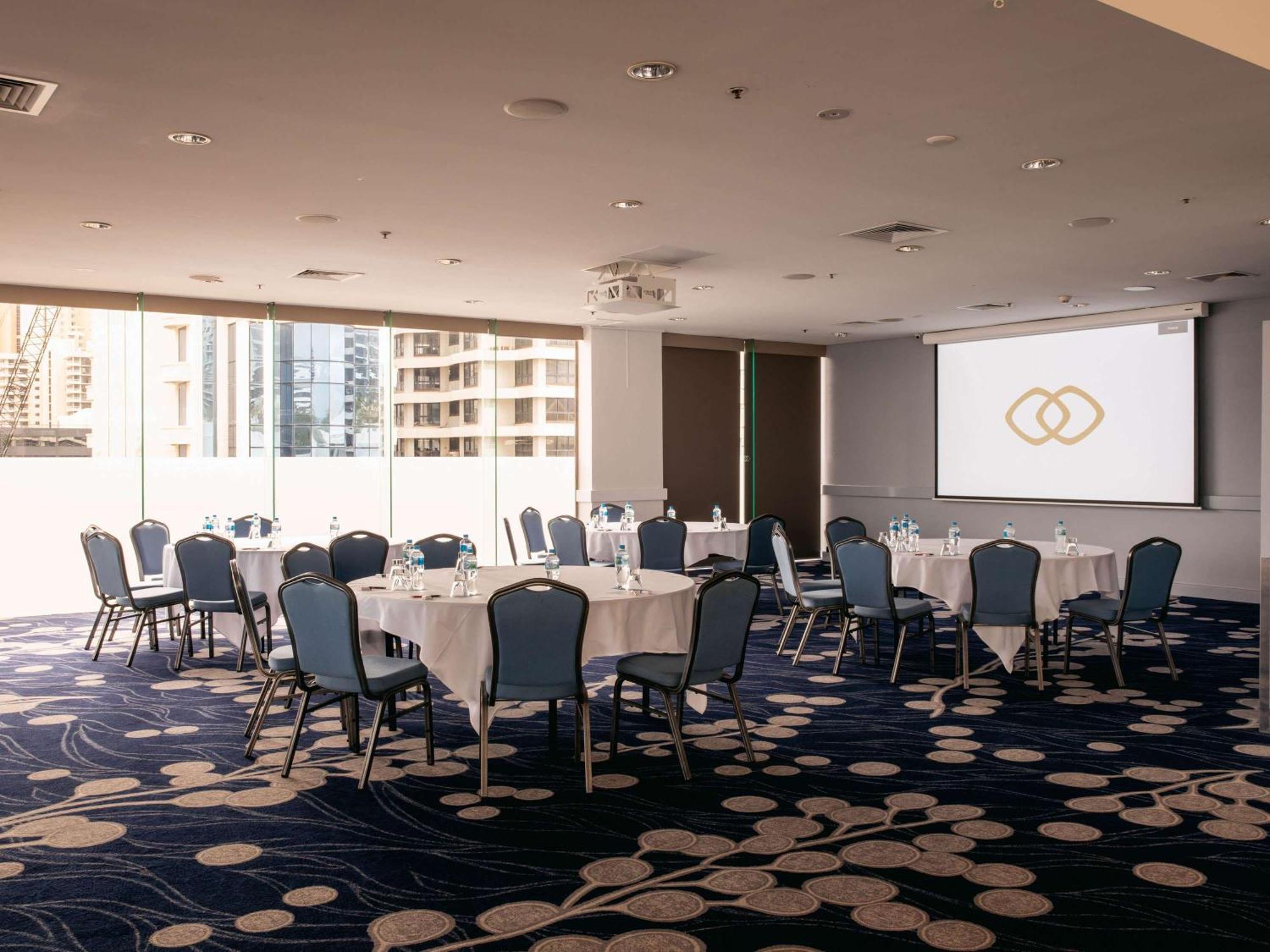 Sofitel Gold Coast Broadbeach Dış mekan fotoğraf The Club's boardroom